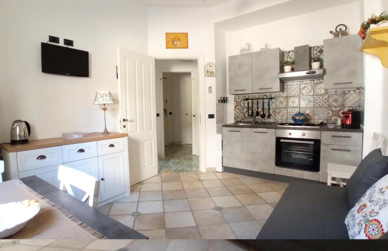 Molo Di Levante - Rent Apartment Marina di Ragusa Eksteriør billede